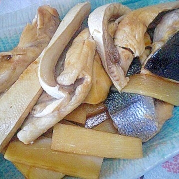こってり美味しい 筍とぶりのアラ煮 レシピ 作り方 By ひろりん1106 楽天レシピ